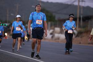 BIB: 8098
                            <button type="button" onclick="openModal(3131541)" class="btn btn-primary btn-sm float-right btn-popup" data-toggle="modal" data-target=".modal-high-quality">
                        <i class="fas fa-shopping-cart"></i> Add to Cart
                    </button>
                                            <button type="button" onclick="isThisMe(3131541, true)" class="btn btn-success btn-sm float-right btn-popup btn-isme hidden" data-toggle="tooltip" data-placement="bottom" title="นี่คือรูปของคุณใช่ไหม คลิกที่นี่เพื่อเอาเข้าอัลบั้ม">
                        <i class="fas fa-plus"></i> Add to album
                    </button>
                    <button type="button" onclick="isThisMe(3131541, false)" class="btn btn-warning btn-sm float-right btn-popup btn-isnotme hidden">
                        <i class="fas fa-ban"></i> Remove from album
                    </button>